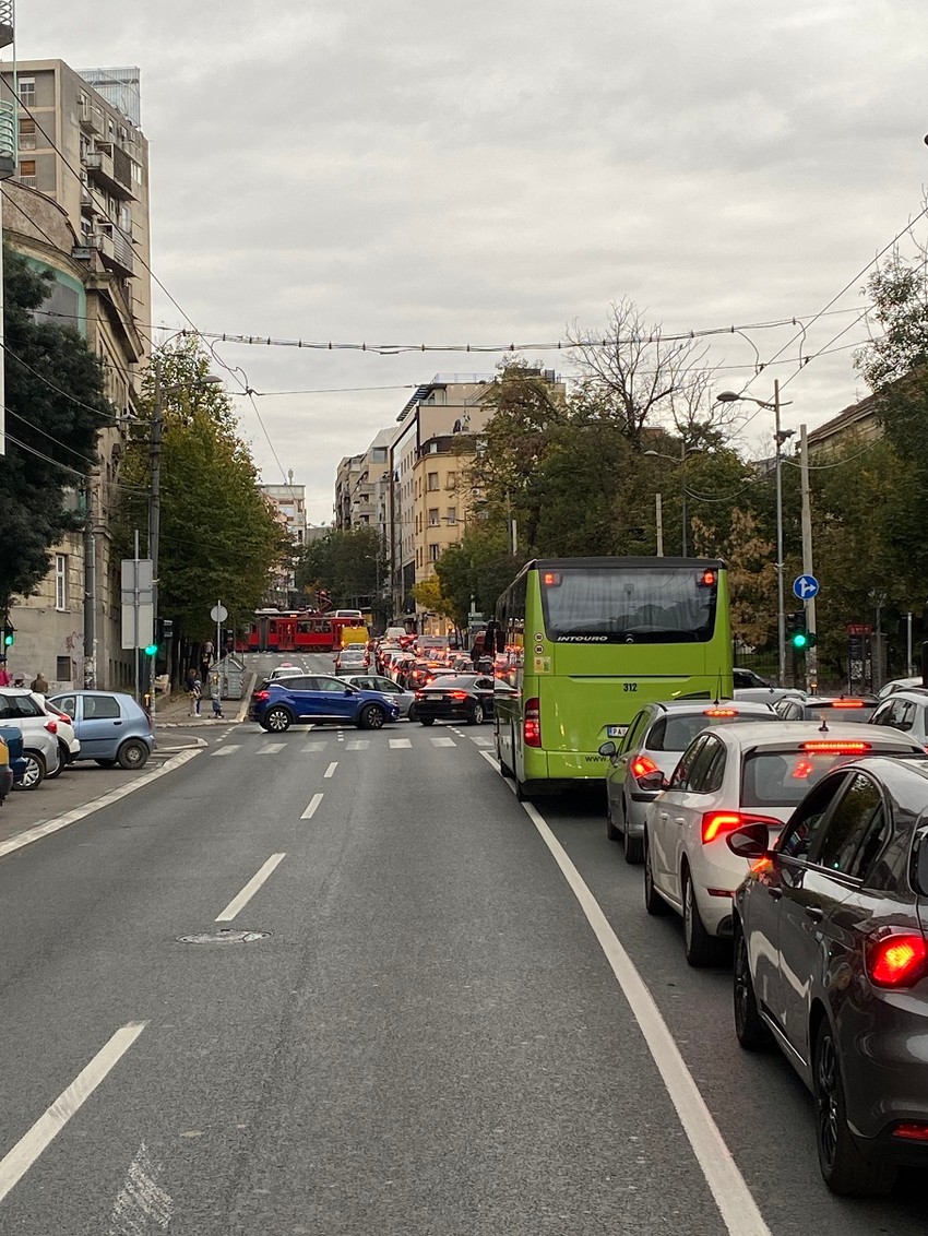 Gužva u Beogradu, Takovska