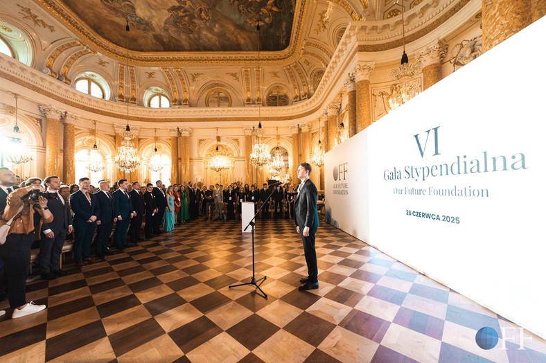 Stypendyści VI edycji Programu Mentoringowego Our Future Foundation wybrani, marzą o Harvardzie, Yale czy Oksfordzie!