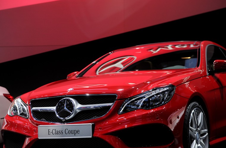 <b>Samochody klasy wyższej (