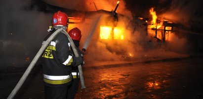 Pożar w internacie na Podkarpaciu. 13 osób trafiło do szpitala