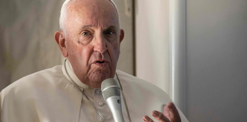 Kardynał sądzony za przekręty finansowe nagrał rozmowę z papieżem bez jego wiedzy