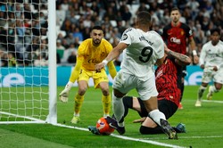 Real walczył do końca. Barcelona musi poczekać z otwieraniem szampanów