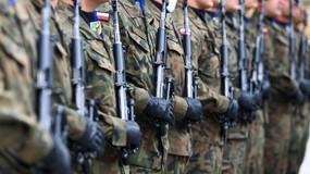 Tymczasowy podatek na obronność. Co na to Polacy? [SONDAŻ]