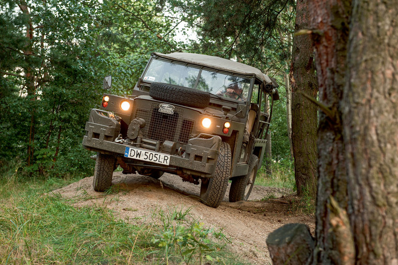 Land Rover Santana Militar - kopia lepsza od oryginału