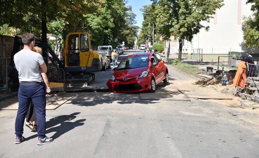 Samochód wjechał w wykop