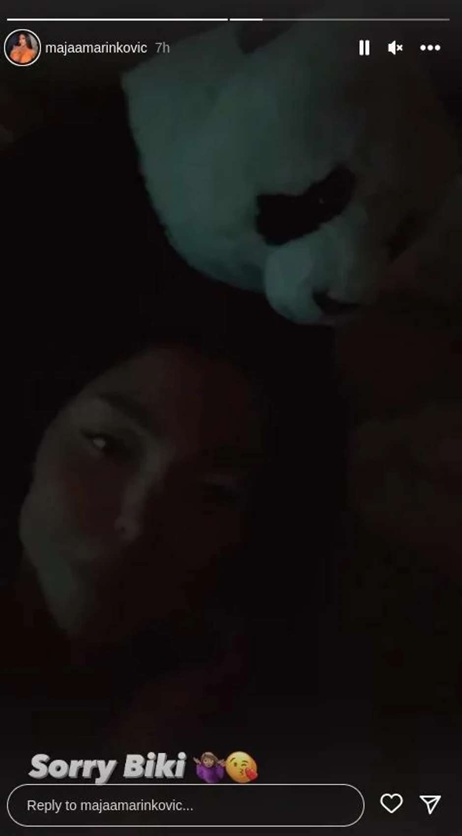 Maja Marinković u krevetu sa drugim muškarcem