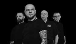 O.S.T.R. znów na szczycie. W TOP3 mamy też ostre, polskie granie - zespół Illusion