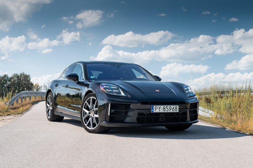 Porsche Panamera 2025