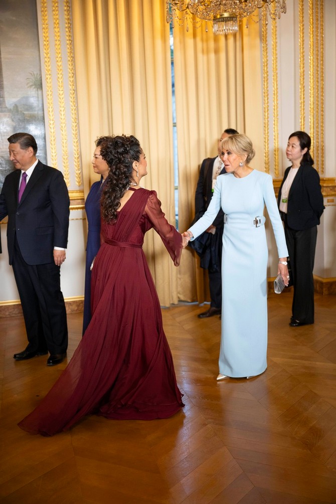 Gala veče u Parizu