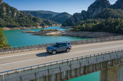 Brytyjska marka z tradycjami pokazała jeden ze swoich bestsellerów w nowej odsłonie - oto nowy Discovery Sport