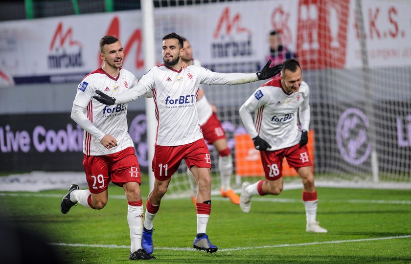 Ekstraklasa: Raków - Jagiellonia 2:1, ŁKS Łódź - Cracovia 1:0