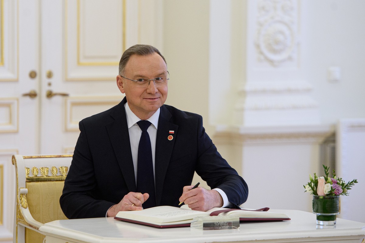 Wiek emerytalny w górę dla jednej grupy zawodowej. Andrzej Duda podpisał ustawę