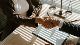 czy wydatki związane z ugodą sądową to podatkowe koszty? jest wyrok ns