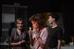 Ucieczka z tego potrzasku nie daje ulgi. „Sonata jesienna” Bergmana w Teatrze WARSawy