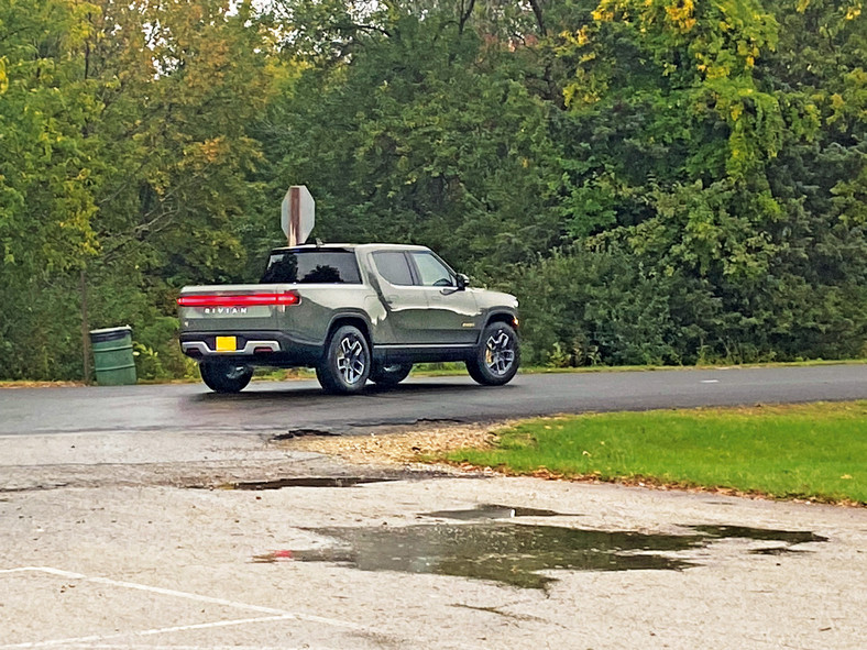 Rivian R1T