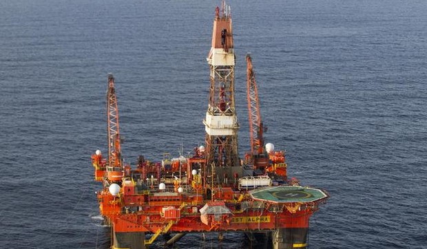 527984_russia-arctic-oil-drilling-2ap