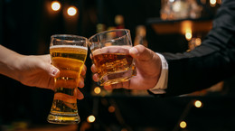 Piwo czy whisky - jaki alkohol jest najbardziej zabójczy dla wątroby?