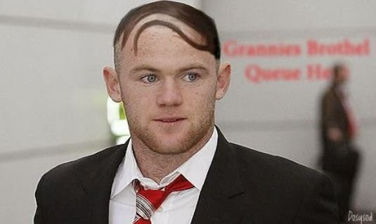 Internauci pomagają Rooneyowi w doborze fryzury... 