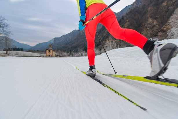 Ski Tour 2020. Albo podróżujesz pociągiem albo ... dyskwalifikacja