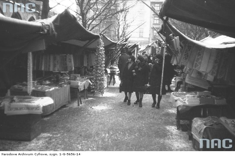 Kramy na Rynku Głównym w Krakowie, 1931