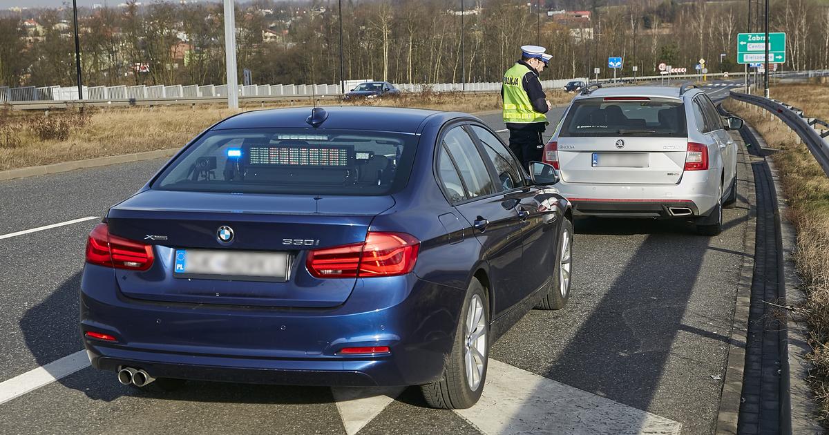  Miał zdjęty jeden ważny element auta. Prawie skończył na lawecie