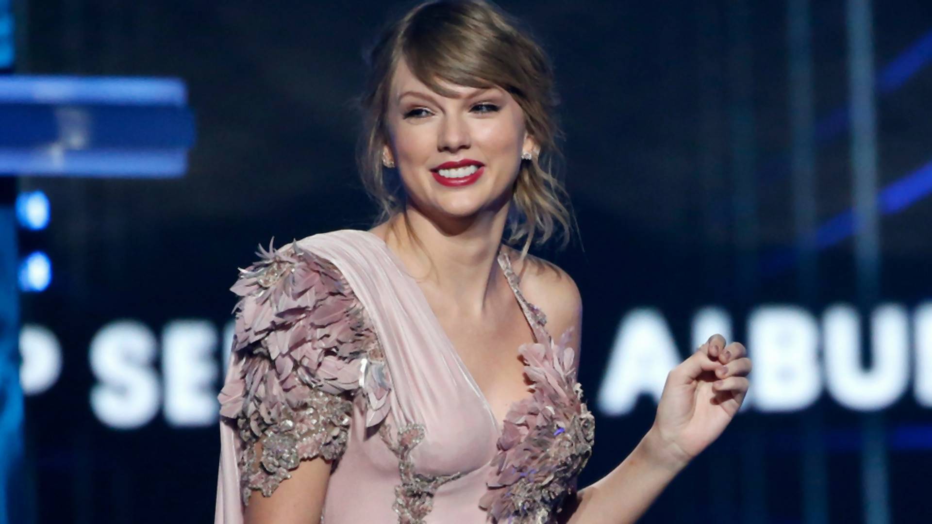 Taylor Swift svojej obdivovateľke pomohla s úzkosťou. 8 ľudí opísalo svoje stretnutia s celebritami