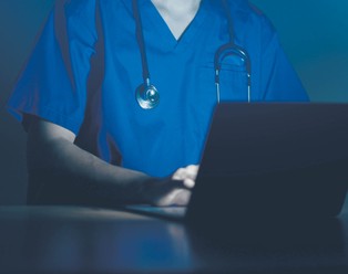 Dane zdrowotne Polaków podatne na wyciek. Eksperci alarmują