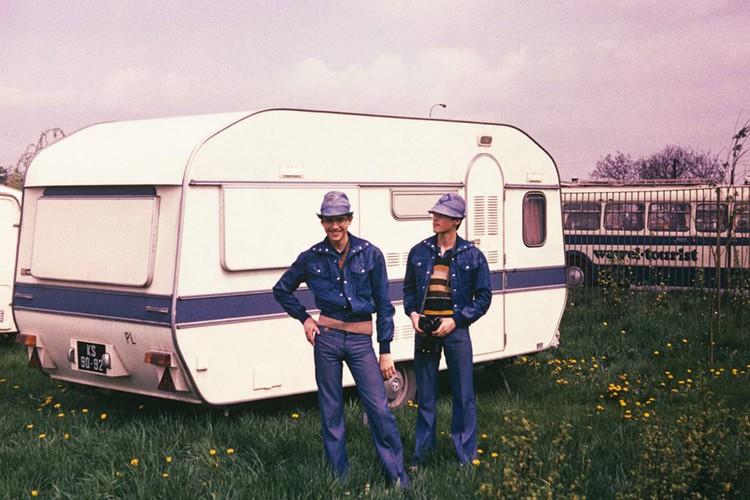 Archiwa i amatorzy / Ostatnie Wakacje