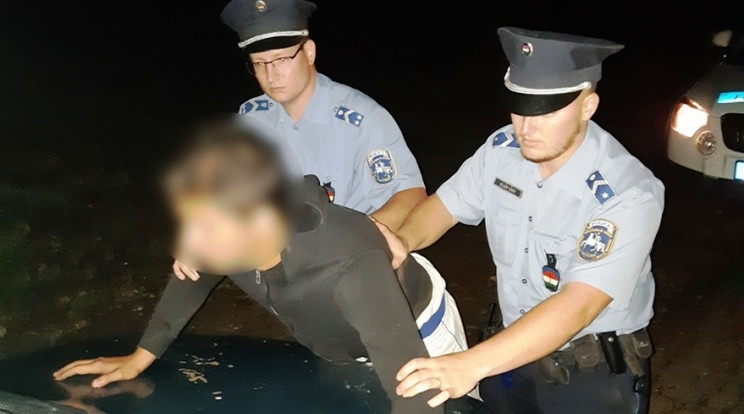 Két tizenéves hajtotta végre a bűncselekményeket / Fotó: police.hu
