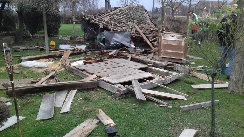 Nesreća se dogodila usred noći, kada nije bilo gostiju