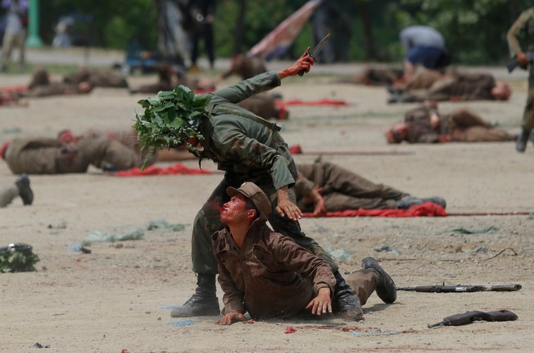 Koreańska wojna 1950-1953. Inscenizacja bitwy pod Chuncheon