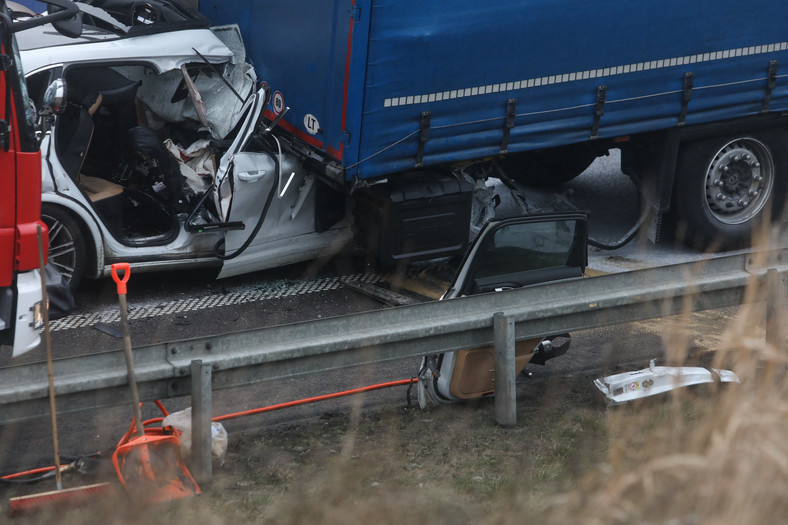 Tragiczny wypadek Porsche na trasie S8