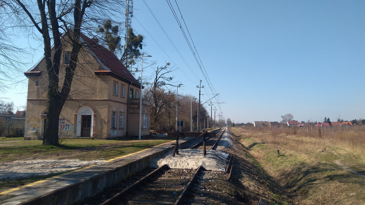 10 kwietnia, po 17 latach przerwy, pociągi wrócą na Wojnów. Przez Nadodrze i Mikołajów będzie można nimi dojechać do Dworca Głównego PKP.