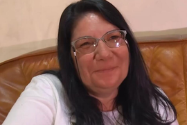 Vida iz Banje Koviljače ima 10 dece, ni za jedno ne zna ko je otac: Za jednu noć sam bila sa njih 30 - proćerdala sam pare i sad nemam leba da jedem