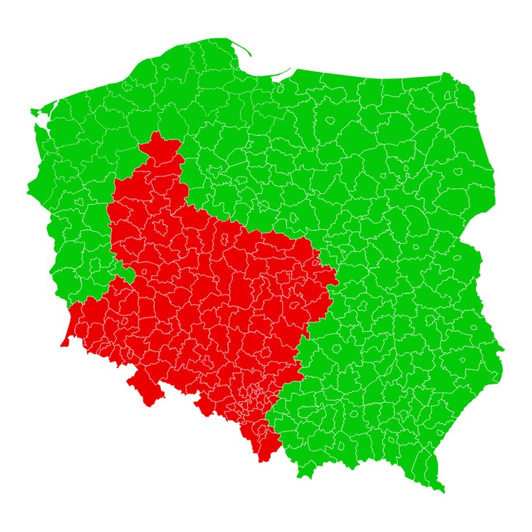 Powiaty, w których obostrzenia pozostają bez zmian, oznaczono na czerwono. Znajdują się na terenie pięciu województw: śląskiego, dolnośląskiego, wielkopolskiego, łódzkiego i opolskiego