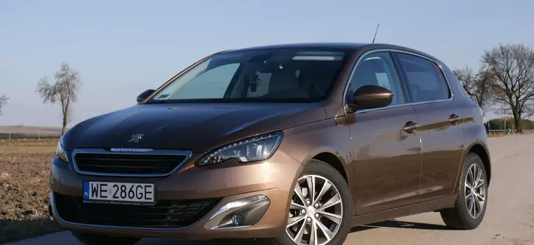 Nowy Peugeot 308 (2014): kompakt lepszy niż inne. Test i opinie