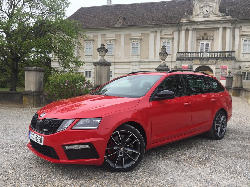 Skoda Octavia RS