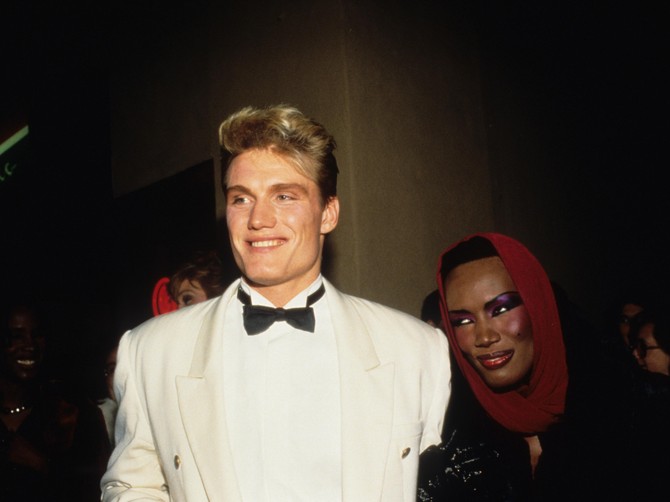 Grejs Džouns i Dolf Lundgren