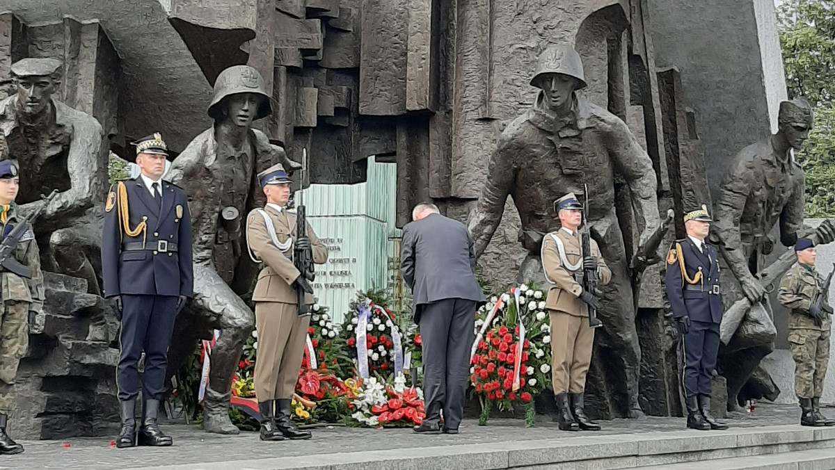 76. rocznica Powstania Warszawskiego. Ambasada Niemiec opuściła flagi 