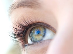 Dieta na zdrowy wzrok. Te produkty wzmocnią oczy