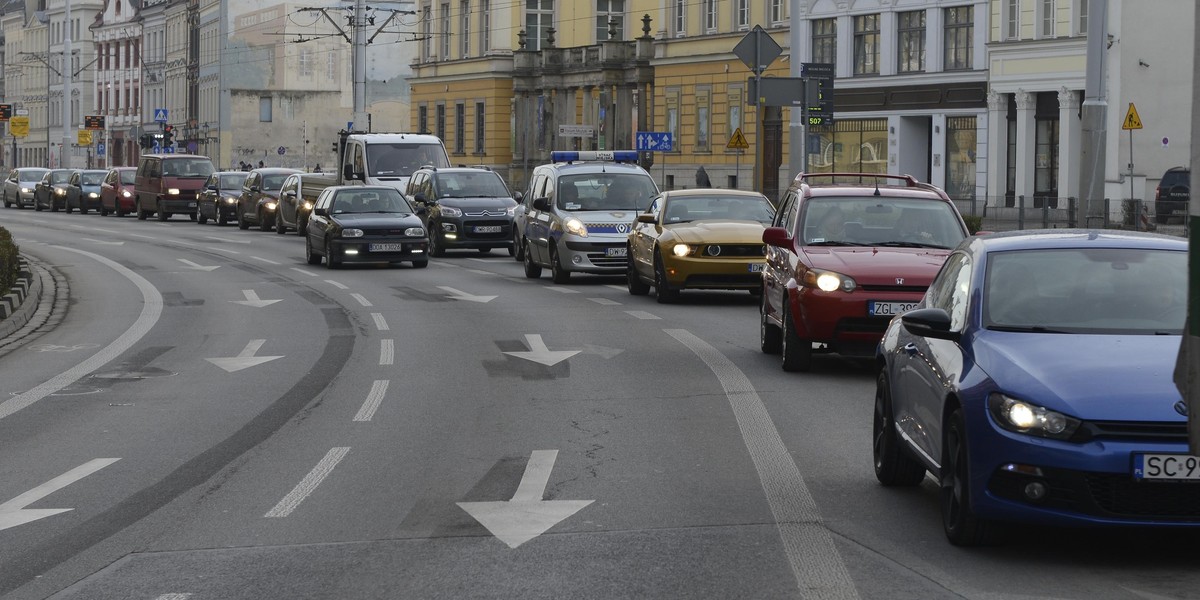 Tutaj zawsze jest korek. Bez względu na porę dnia