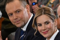 tajemnica sukcesu nawrockiego i mentzena. "elity popadły w obłęd poniżania"