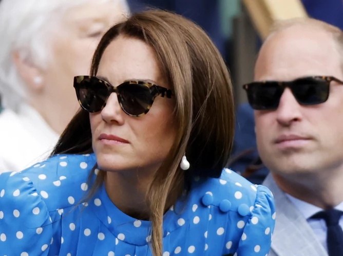 Księżna Catherine i książę William na trybunach Wimbledonu.