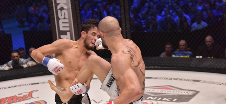 KSW 33: historyczna walka, Artur Sowiński pierwszym mistrzem w kategorii piórkowej