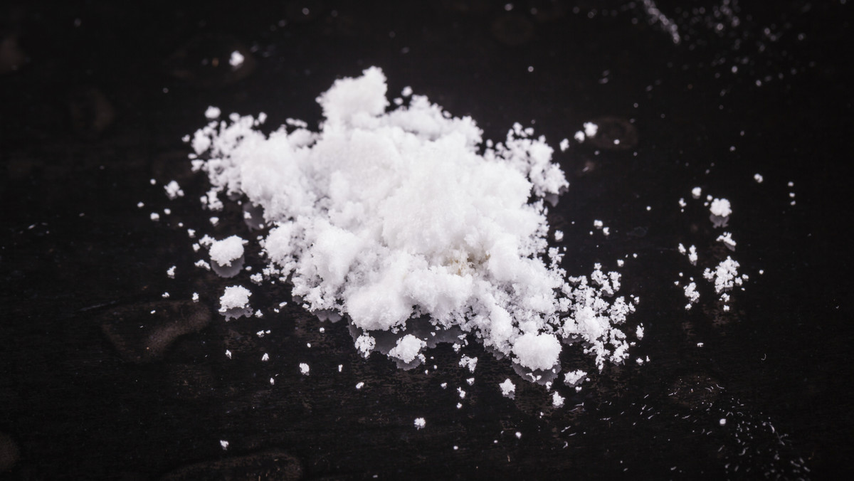 Od piątku w Amsterdamie będą dostępne testy na wykrycie heroiny, po tym gdy kilku brytyjskich turystów zmarło po wciągnięciu nosem tzw. białej heroiny, myśląc że jest to kokaina - informują w czwartek holenderskie media.