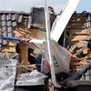 Srušio se mali avion na krov kuće u Nemačkoj 