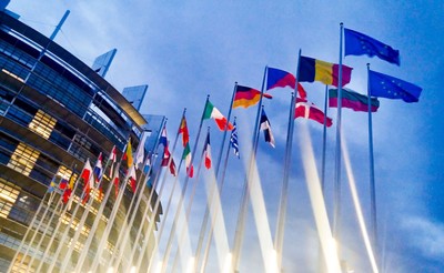 Szefowie czterech frakcji w PE zaapelowali o zakończenie prac nad mechanizmem praworządności