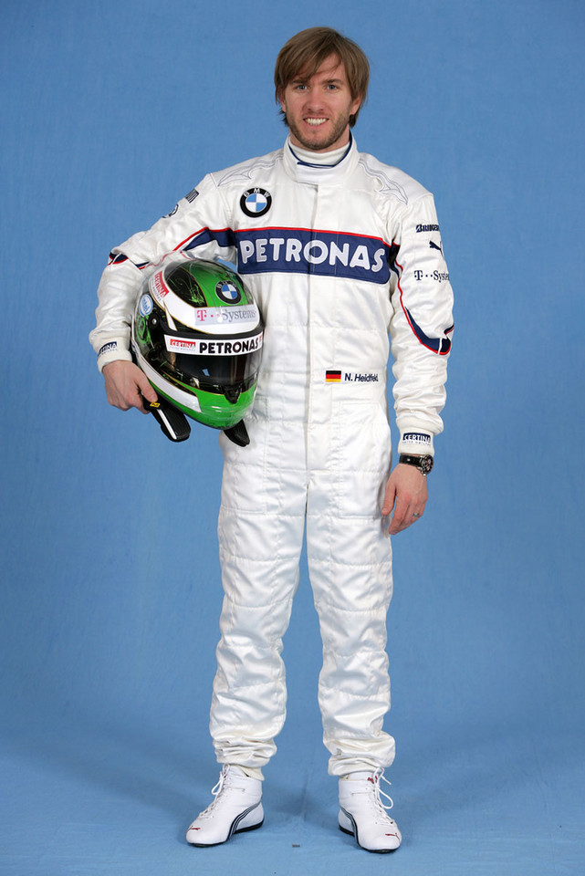 Formuła 1: Robert Kubica sprawdził nowy bolid BMW Sauber - F1.09 (fotogaleria)