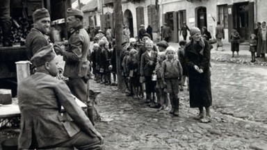 Najważniejsze momenty w historii Polski. Jak zmieniał się nasz kraj?