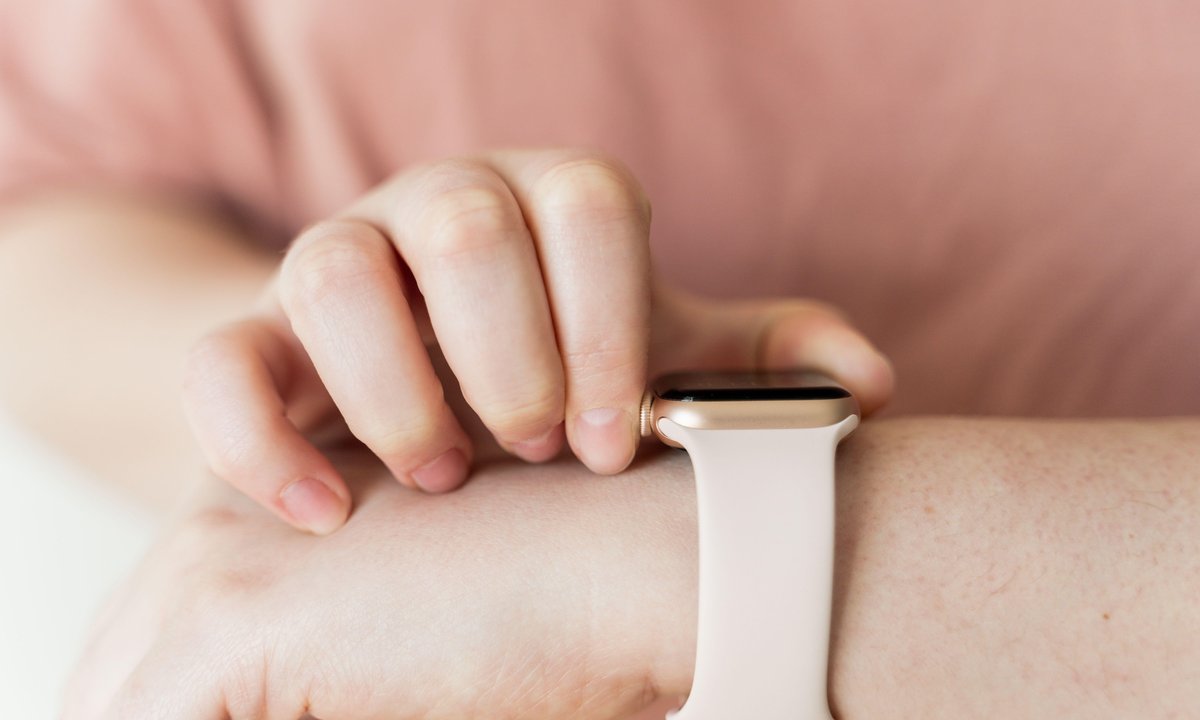 O tej godzinie ukryta jest wiadomość. Co oznacza lustrzana godzina 21:21?